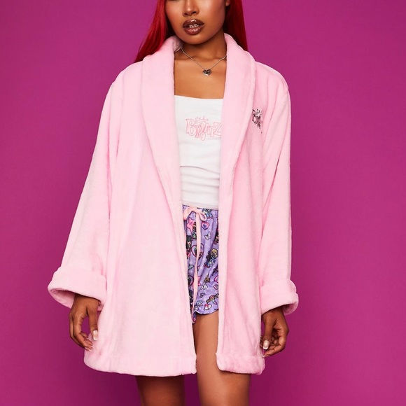 COPY - Dollskill Bratz Robe - Picture 3 of 5
